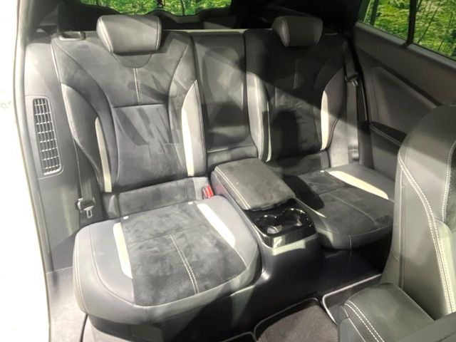 TOYOTA PRIUS PHV 2018