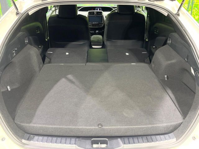 TOYOTA PRIUS PHV 2018