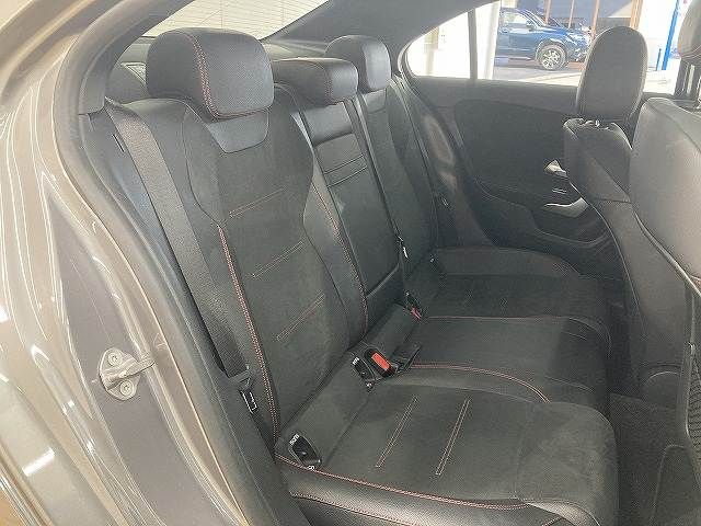 MERCEDES BENZ MERCEDES BENZ A class sedan 2020