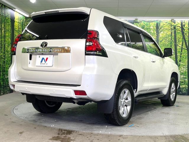 TOYOTA LANDCRUISER PRADO 2023