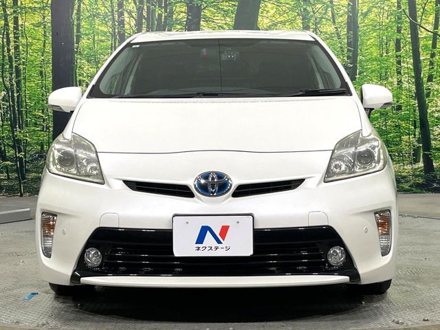 TOYOTA PRIUS 2012
