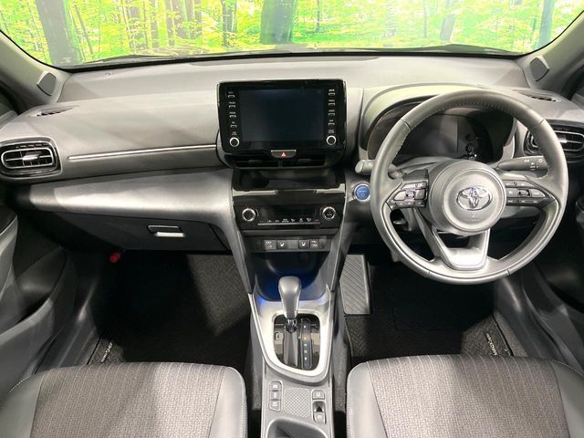 TOYOTA YARIS CROSS HYBRID 2023