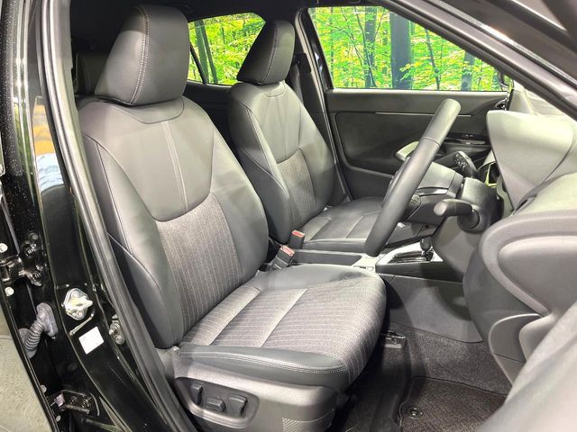 TOYOTA YARIS CROSS HYBRID 2023