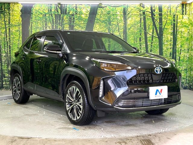 TOYOTA YARIS CROSS HYBRID 2023