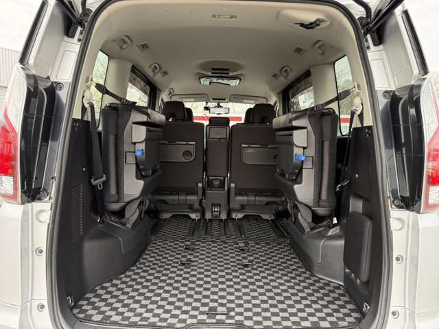 NISSAN SERENA  S-HYBRID 4WD 2017