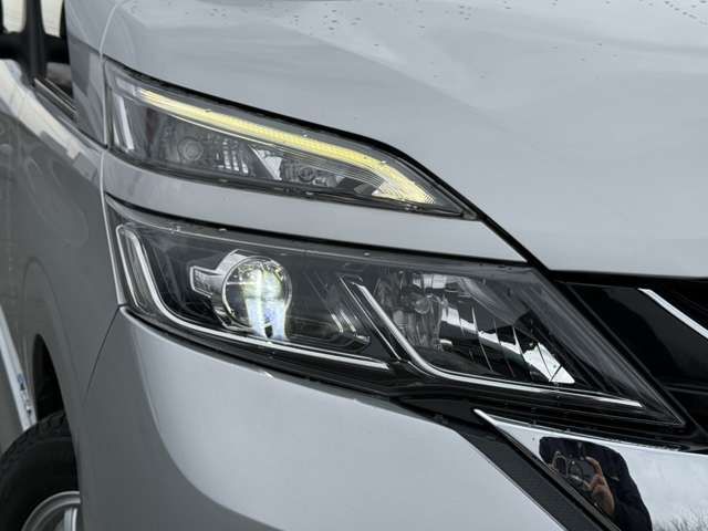 NISSAN SERENA  S-HYBRID 4WD 2017