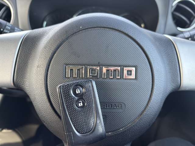 SUBARU LUCRA CUSTOM 4WD 2011