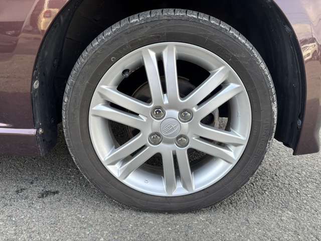 SUBARU LUCRA CUSTOM 4WD 2011