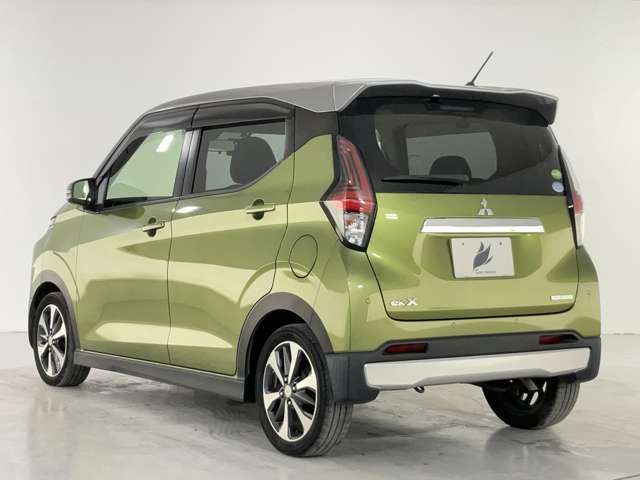 MITSUBISHI ek X 2019