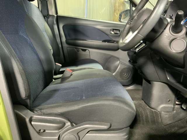 MITSUBISHI ek X 2019