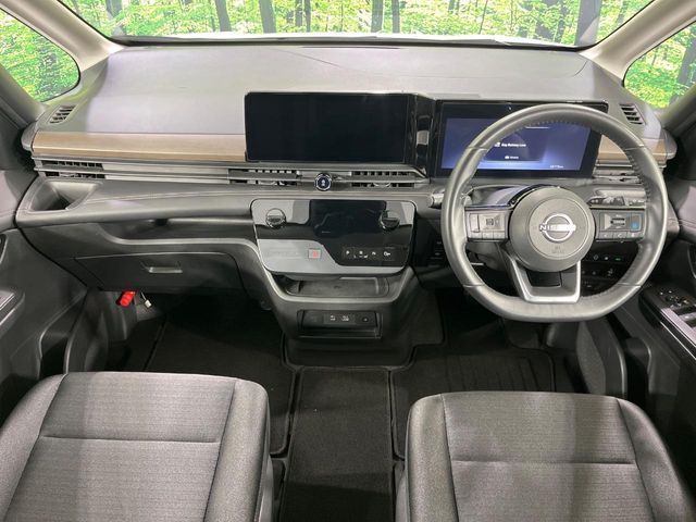 NISSAN SERENA  WG 2023