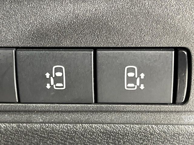 NISSAN SERENA  WG 2023