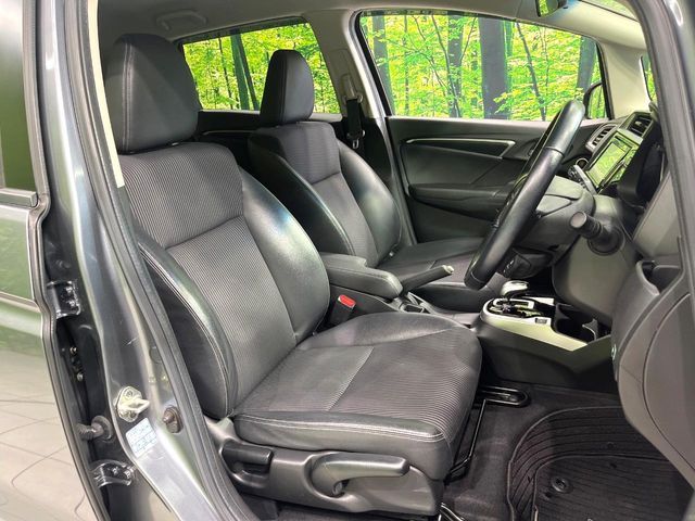 HONDA FIT HYBRID 2017