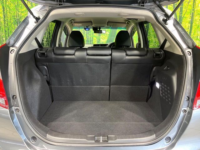 HONDA FIT HYBRID 2017