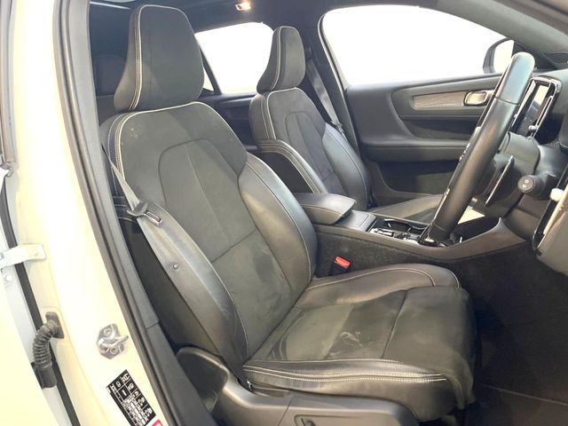 VOLVO VOLVO XC40 2018