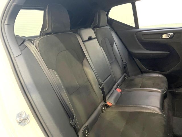 VOLVO VOLVO XC40 2018