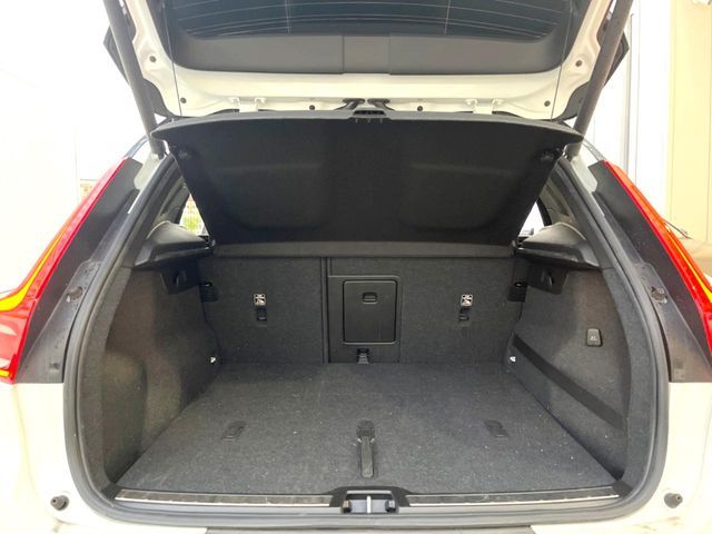 VOLVO VOLVO XC40 2018