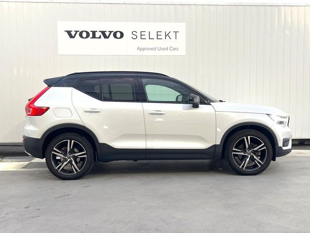 VOLVO VOLVO XC40 2018