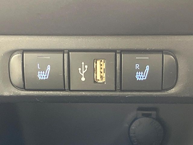 TOYOTA YARIS HYBRID 2020