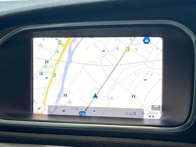 VOLVO VOLVO V40 2018