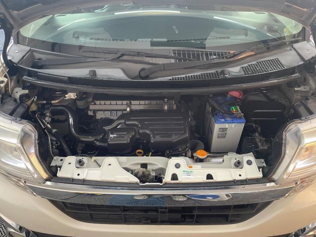 DAIHATSU TANTO CUSTOM 2015