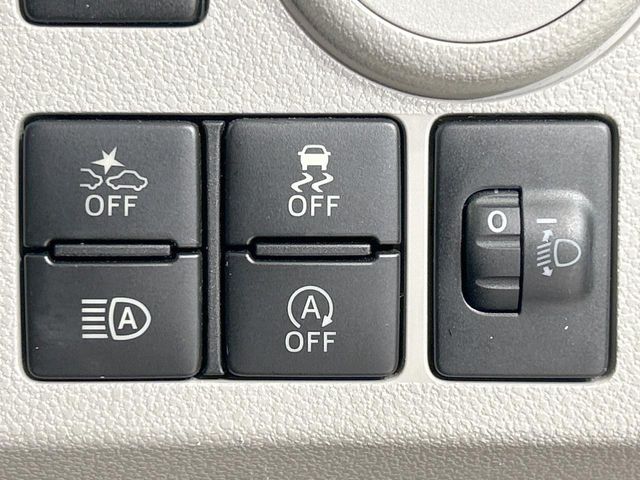 TOYOTA PIXIS EPOCH 2018