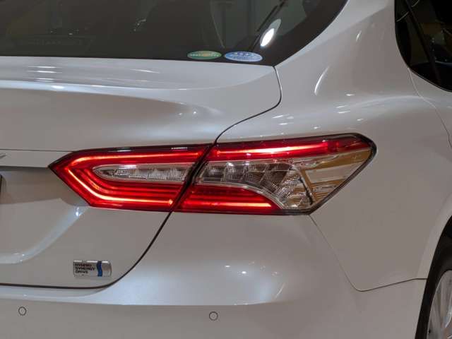 TOYOTA CAMRY HYBRID 2017