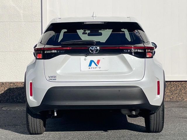 TOYOTA YARIS CROSS 2024