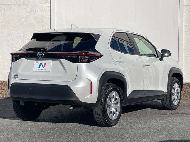 TOYOTA YARIS CROSS 2024