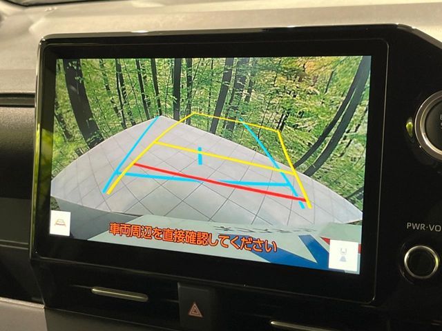 TOYOTA VOXY 4WD 2023