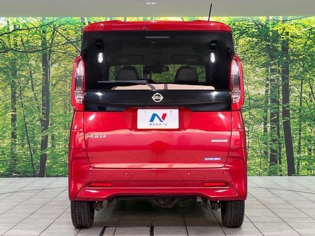 NISSAN ROOX 4WD 2021