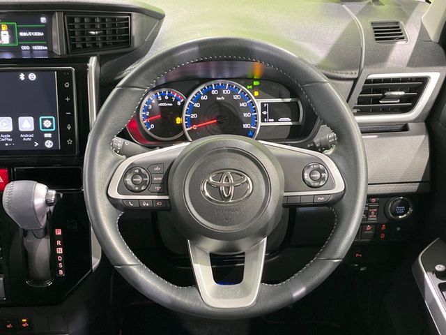 TOYOTA ROOMY 4WD 2022