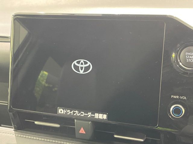 TOYOTA NOAH 4WD 2025