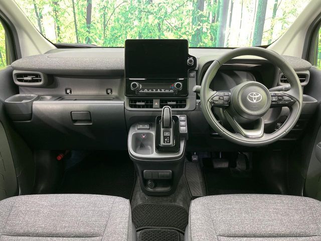 TOYOTA SIENTA HYBRID 2025