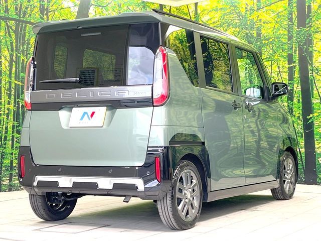 MITSUBISHI DELICA MINI 2024