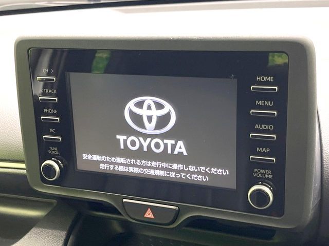 TOYOTA YARIS HYBRID 2022