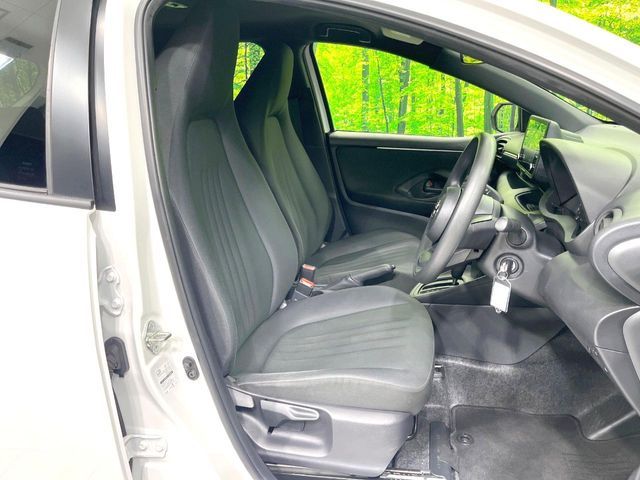 TOYOTA YARIS HYBRID 2022