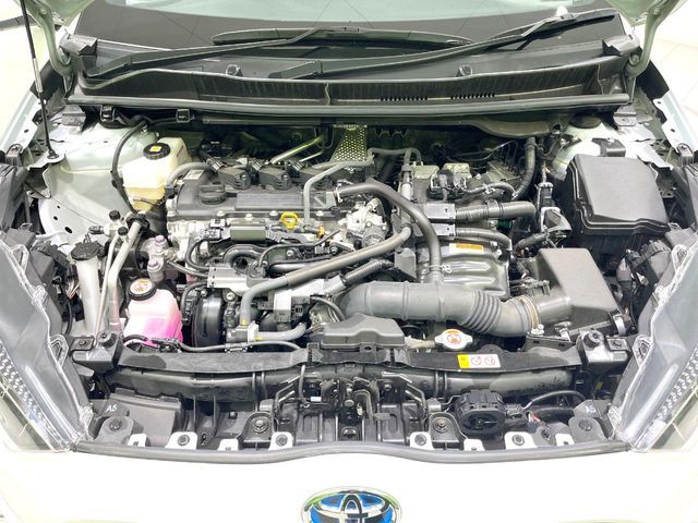 TOYOTA YARIS HYBRID 2022