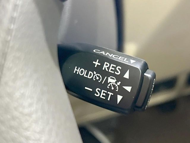 TOYOTA LANDCRUISER PRADO 2022