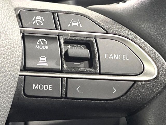 TOYOTA NOAH HYBRID 2023