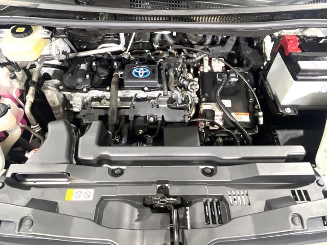 TOYOTA NOAH HYBRID 2023