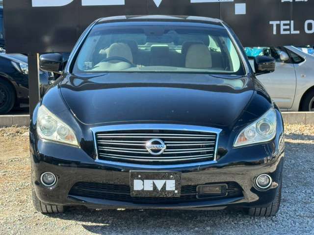 NISSAN FUGA HYBRID 2010