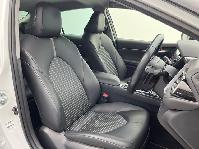 TOYOTA CAMRY HYBRID 2019