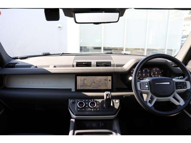 ROVER ROVER DEFENDER 2024