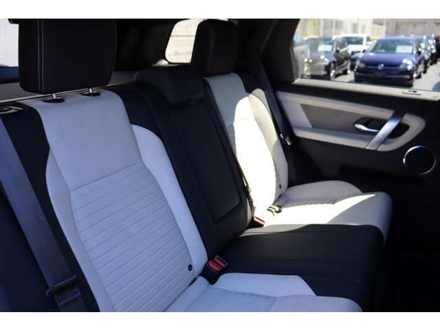 ROVER ROVER DISCOVERY SPORTS 2024