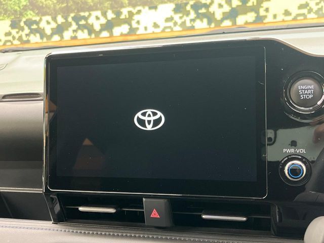 TOYOTA VOXY 4WD 2025