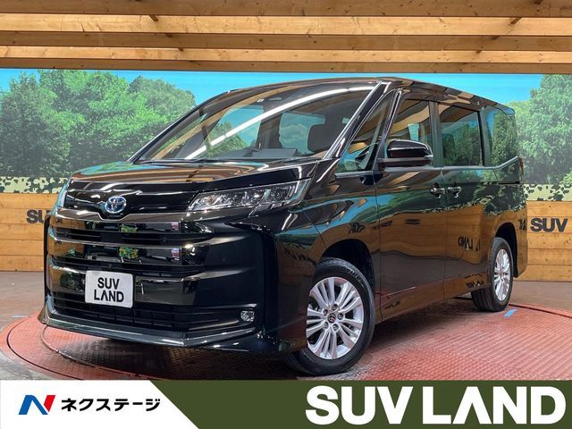 TOYOTA NOAH HYBRID 4WD 2022