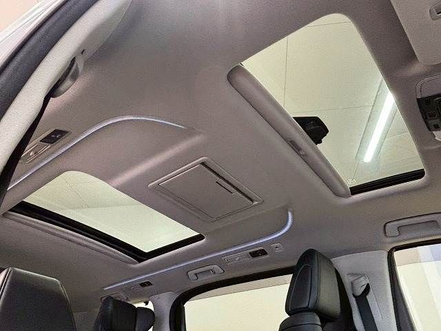 TOYOTA ALPHARD hybrid 4WD 2021