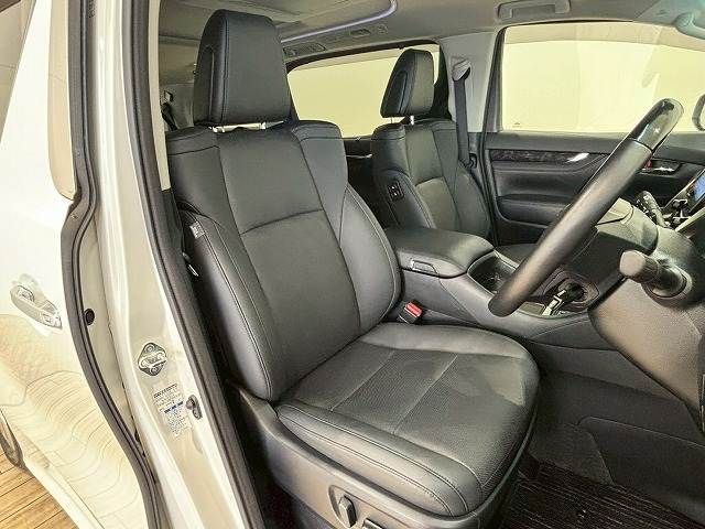 TOYOTA ALPHARD hybrid 4WD 2021