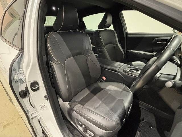 TOYOTA CROWN CROSSOVER 2023